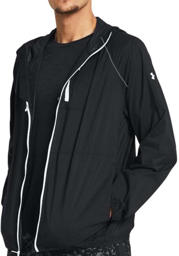 Under Armour LAUNCH LIGHTWEIGHT JKT-BLK