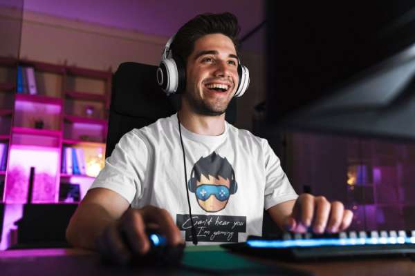 Can't hear you I'm gaming fehér póló 1