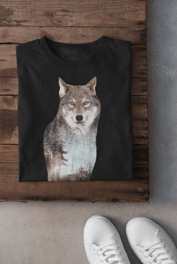 Nature in the wolf fekete póló