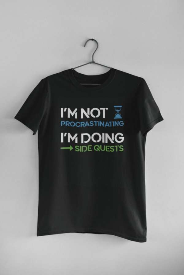 I'm doing side quests fekete póló