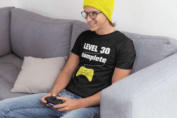 Level 30 complete fekete póló