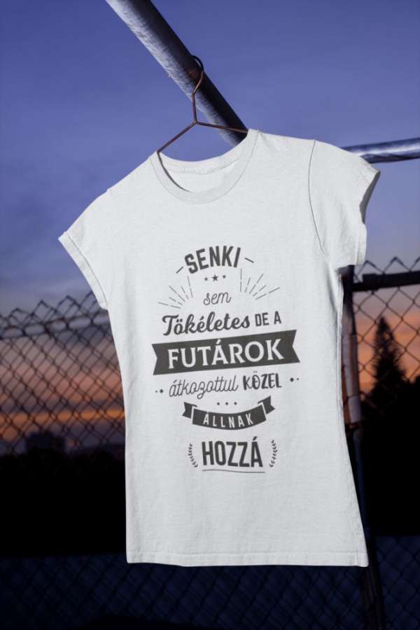 Futár fehér póló