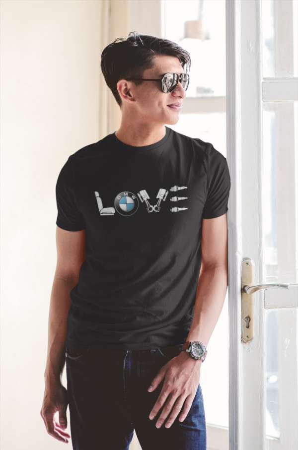 LOVE BMW fekete póló