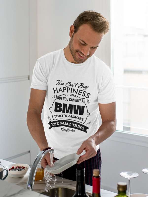 You can't buy happiness..BMW fekete póló
