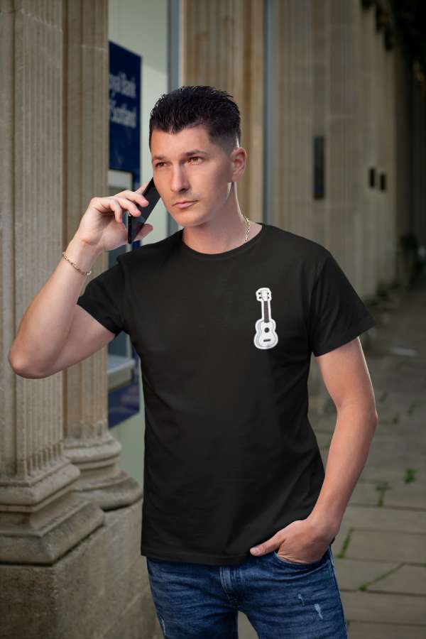 Guitar 2 fekete póló