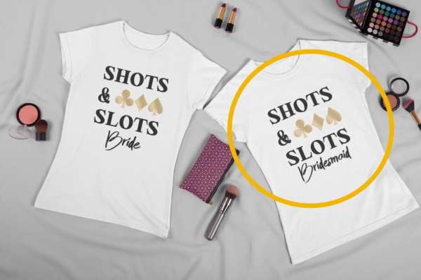 Shots & Slots Bride, Bridesmaid fehér póló 2