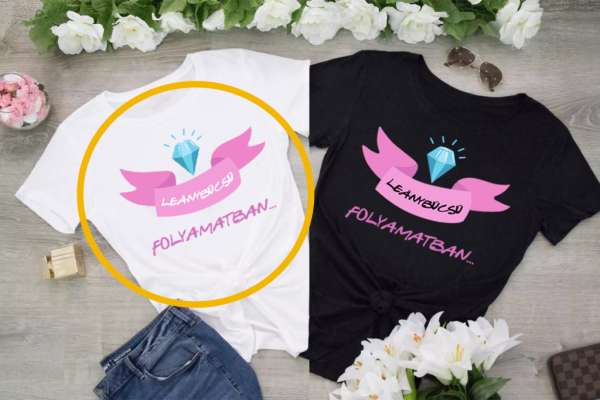 Leanybúcsú folyamatban fehér póló