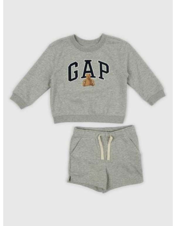 Baba kapucnis pulóver és rövidnadrág