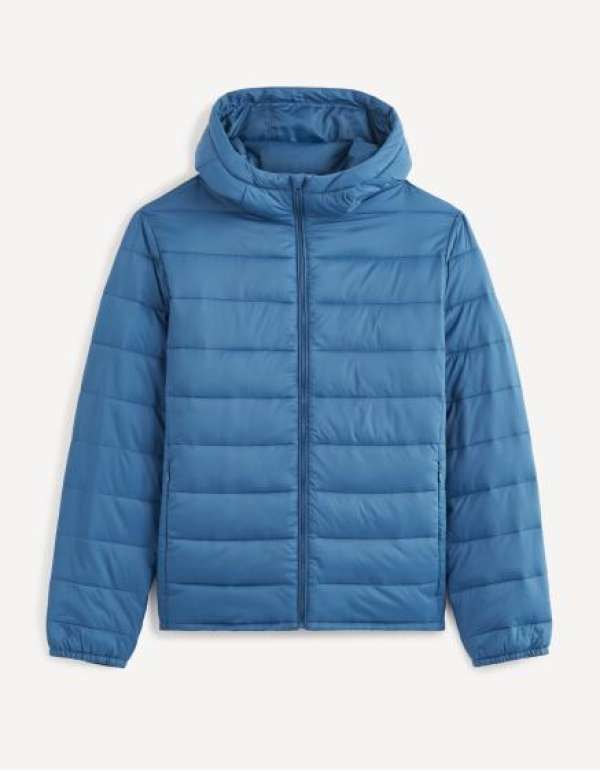 Könnyű steppelt kabát kapucnival