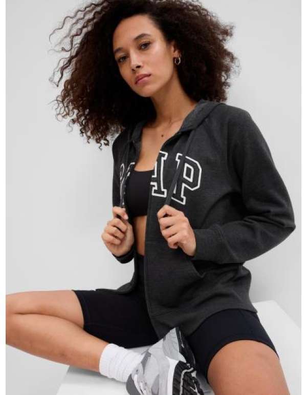 GAP logóval ellátott pulóver