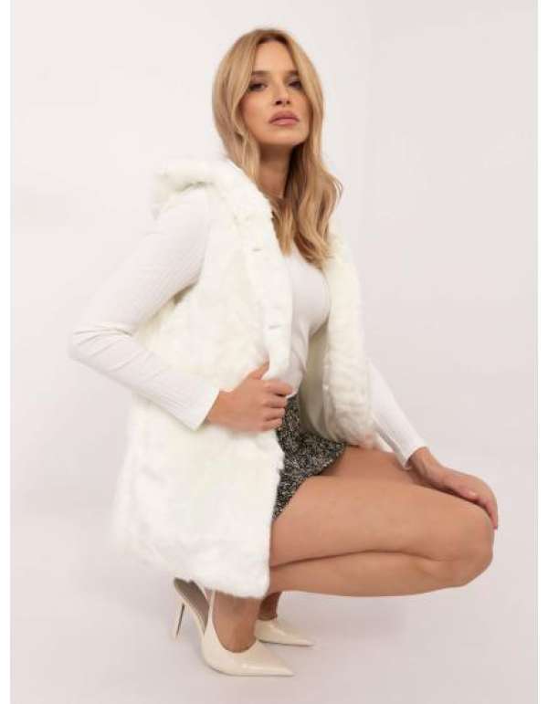 Ecru szőrmés mellény bolyhos béléssel
