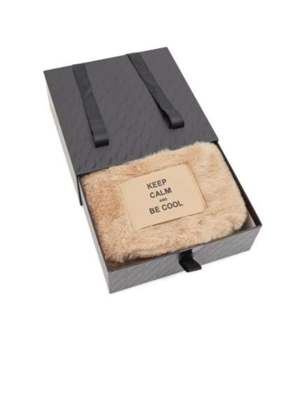 Bézs női kézitáska díszdobozban