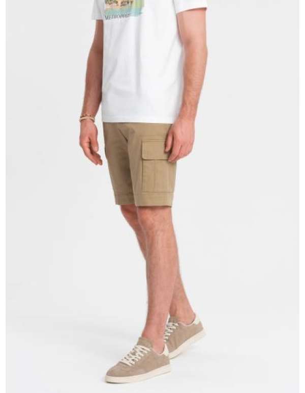 Egyszínű férfi cargo rövidnadrág cargo zsebekkel - homok V1 OM-SRCG-0133 OM-SRCG-0133
