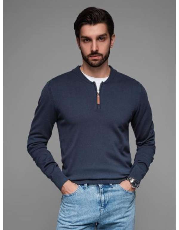 Férfi kötött pulóver strukturált pöttyökkel - tengerészkék V1 OM-SWSW-0118