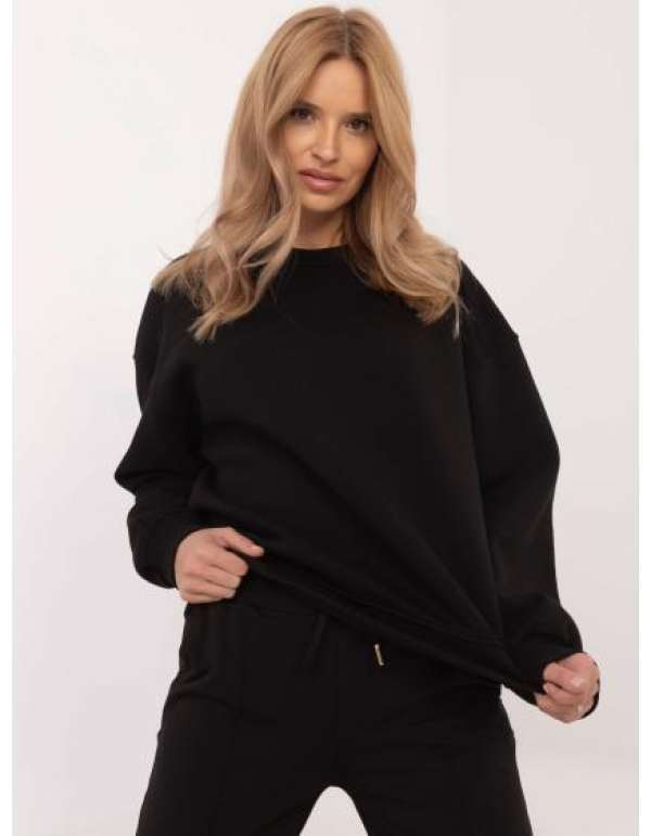 Fekete alap pulóver szettből