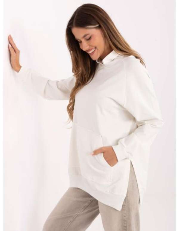 Ecru pulóver kapucnival és zsebekkel