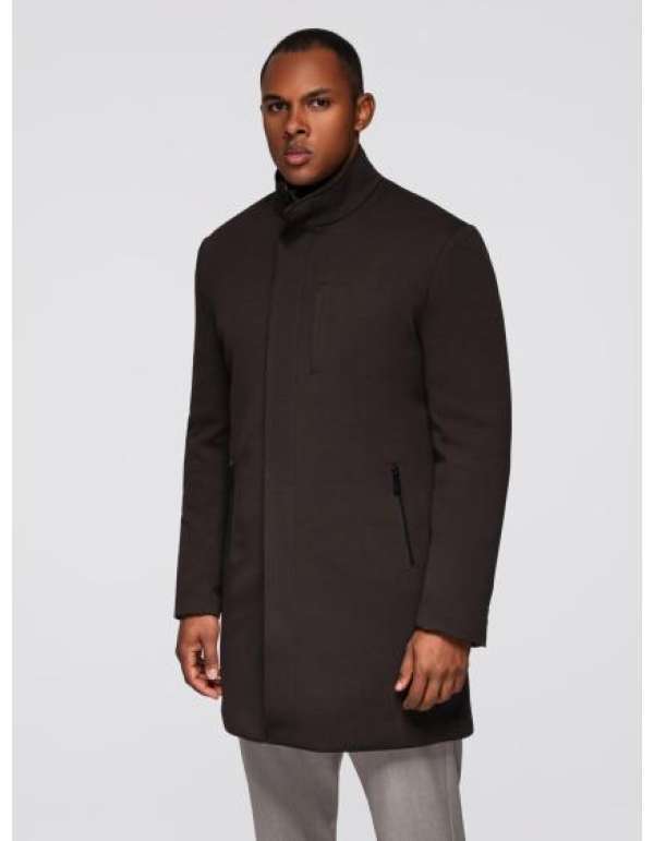 Strukturált férfi kabát magas gallérral – sötétbarna V5 OM-COWC-0136