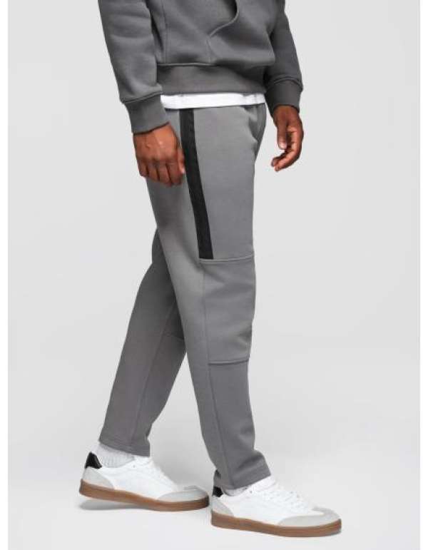Férfi melegítőnadrág egyenes szárral és gumírozott részletekkel – szürke V3 OM-PASK-0281