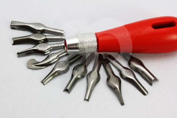 Linómetsző kés 10 heggyel (linómetsző hegyekkel)