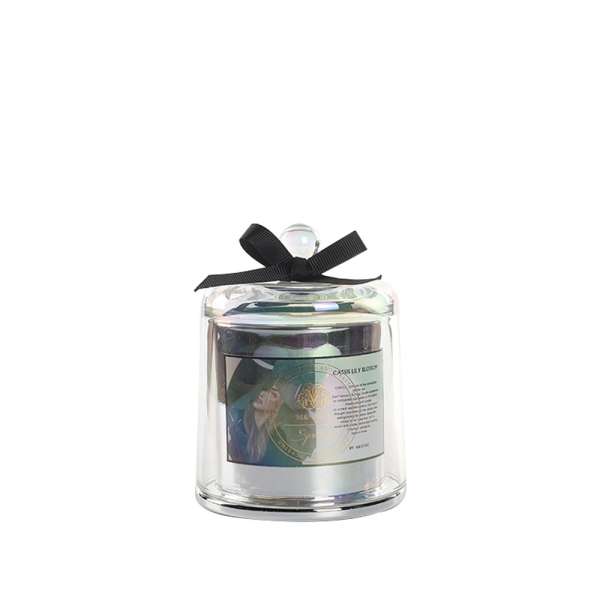 Selowei Cassis Lilly Blossom illatosított gyertya 165 g