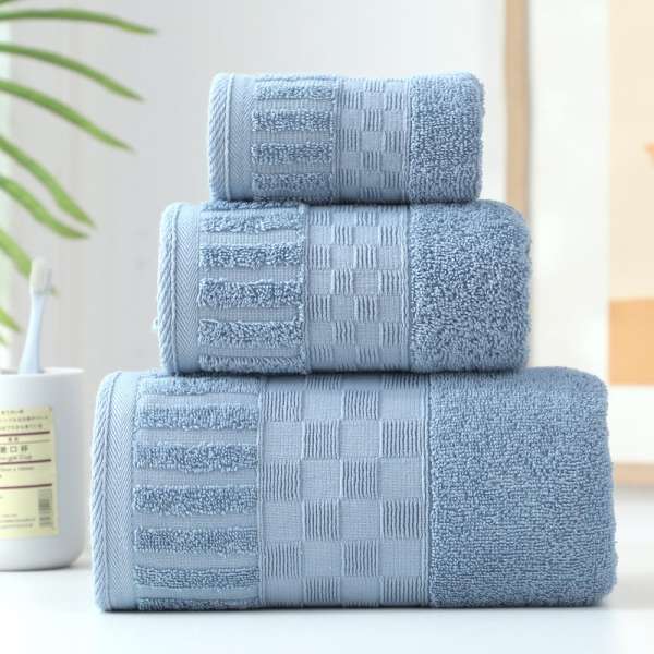 Tartanica kék színű törölköző - 50x100 cm