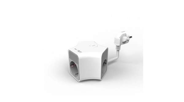 Technik Elosztó Kocka 3 utas 1,4m kábel + USB-A + USB-C 16A
