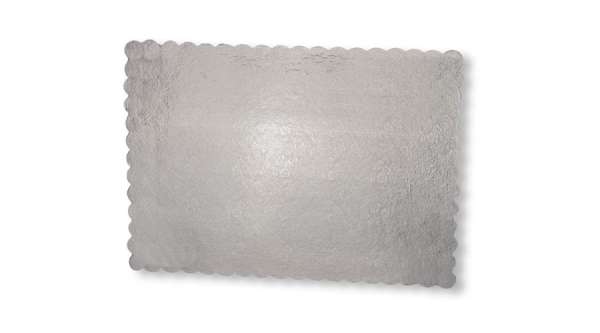 Virág mintás 30*40 cm-es ezüst színű fodros tortakarton 5 db