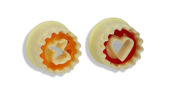 Linzer kiszúró készlet, 2 részes - Szív és angyalka mintákkal, műanyag rugós