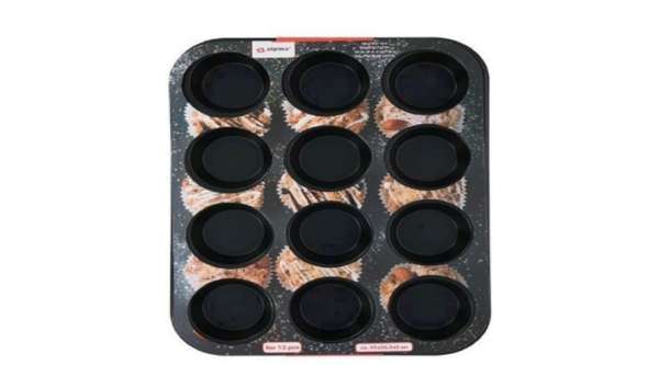 12 adagos tapadásmentes muffin sütőforma Alpina