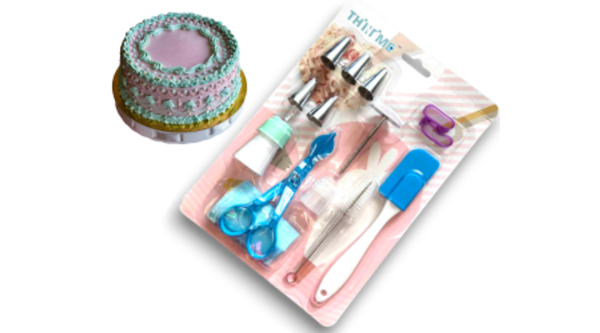 Tortadíszítő szett 14 részes - Csövek, habzsák kiegészítőkkel