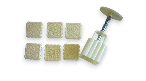 7 részes szögletes műanyag kekszpecsét készlet 