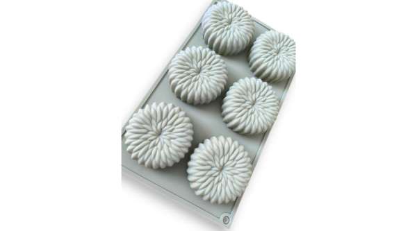 Őszirózsa alakú szilikon muffin sütőforma, 6 adagos