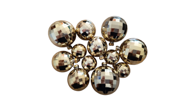 12 db arany gömbdekoráció tortára, vegyes méret
