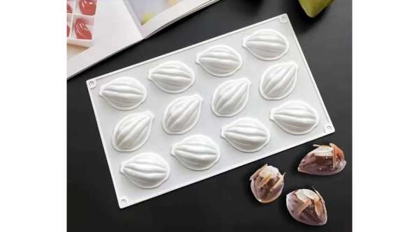 12 adagos szilikon mandula forma