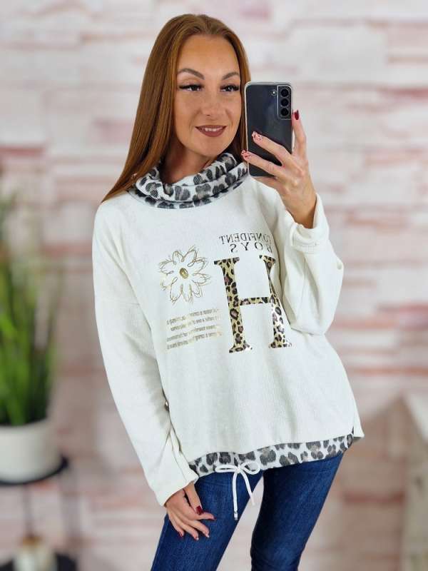 Garbós nyakú, hátul hosszított, bársonyos anyagú pulóver L-XL