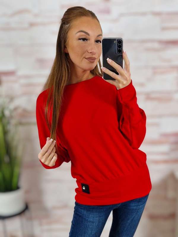 Denevér és hosszú ujjú, passzés aljú, gépi kötött anyagú felső M-L