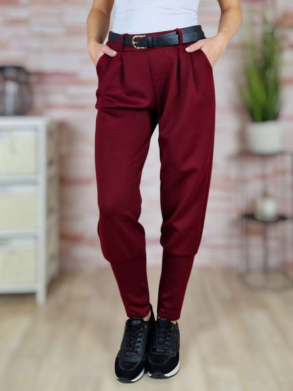 Öves, passzés aljú, gumis derekú, barna nadrág M-L