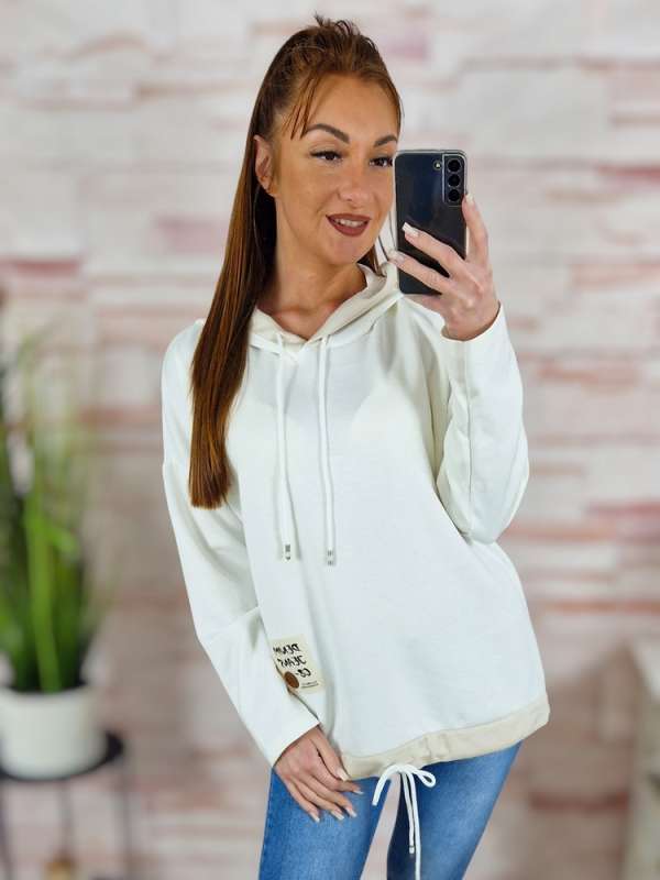 Alján összehúzható, kapucnis, hátul hosszított pulóver M-L-XL