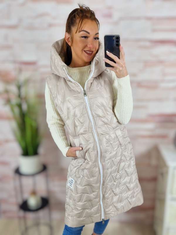 Steppelt, kapucnis, cipzáros mellény S-M