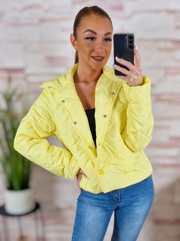 Steppelt, selyem bélésű, tavaszi kabát S-M