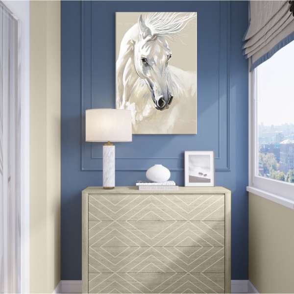 A kép a vásznon MAJESTY WHITE Pigeon