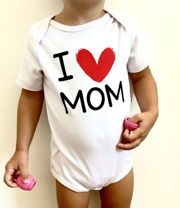 Baba body, rövid ujjú- Szeretem anyát Méret: 74 (6-9hó)