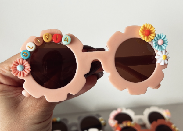 Személyre szabott napszemüveg gyerekeknek- Választható névvel