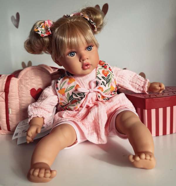 Kézműves spanyol baba- Susette, szőkeség, 40cm