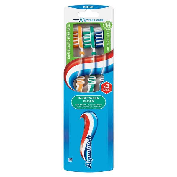 Aquafresh In Between Clean Medium fogkefe triopack - 3 db