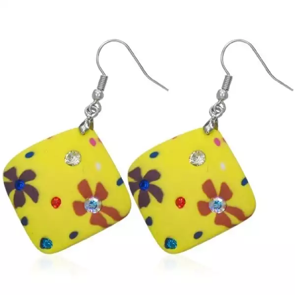 Sárga fimo fülbevaló - négyzet, virágok, cirkóniák