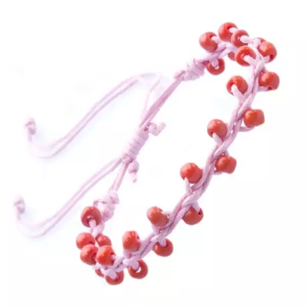 Fonott karkötő madzagokból narancssárga gyöngyökkel