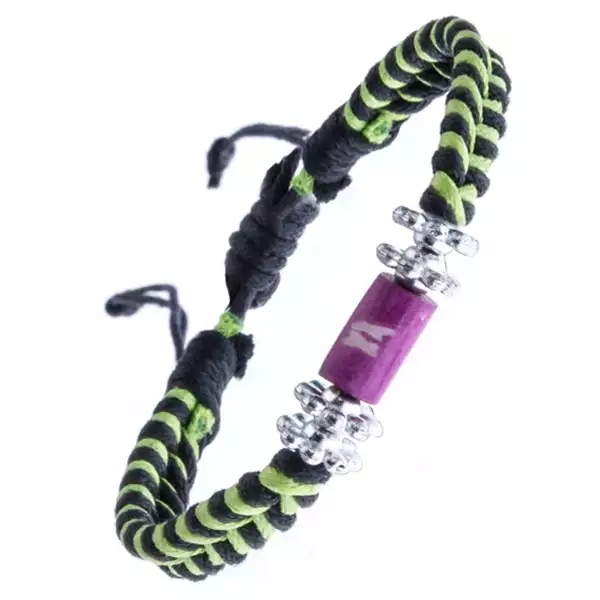 Fonott karkötő - feketés zöld, virágok és henger keresztekkel