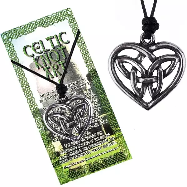 Fekete madzagos nyaklánc, fényes fém kelta csomó, szív alak