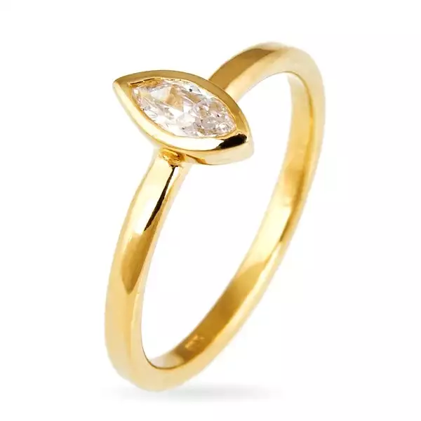 Gyűrű 925 ezüstből - kiemelkedő cirkónia búzaszem fogatban, arany árnyalat - Nagyság_ 54